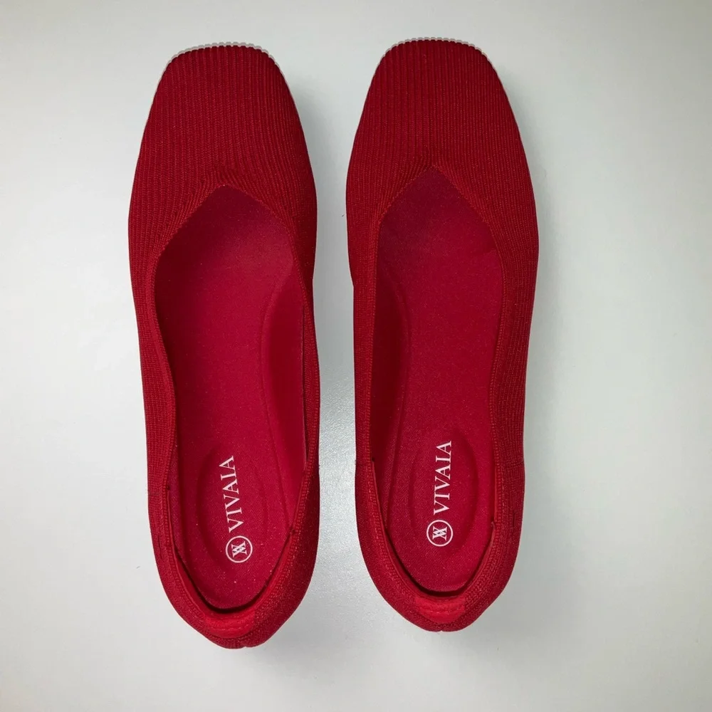 Red Women's Flats - Picture 9 of 16